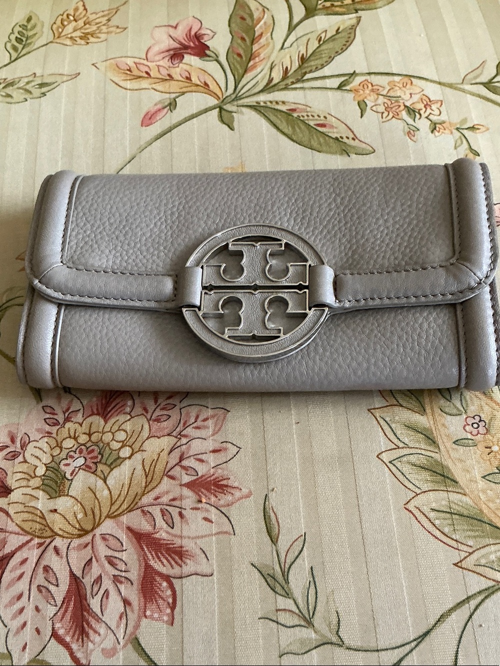 Tory Burch Leather Wallet